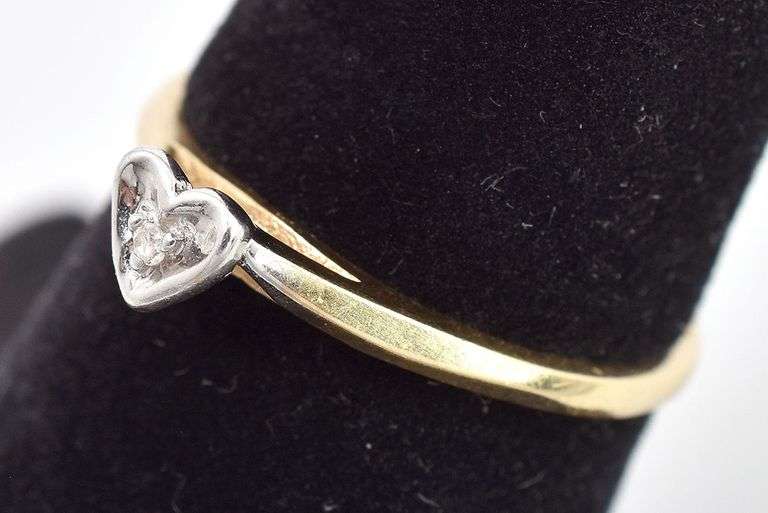 Simply Adorable 10K Yellow Gold Diamond Ring