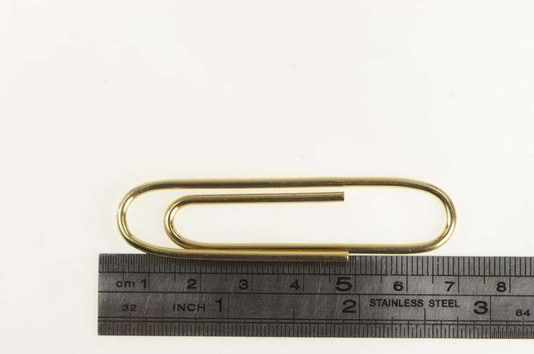 14K Yellow Gold Paperclip Novelty Desk Stationary Pendant