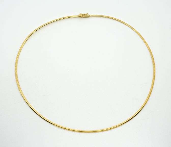 Useful 14K YG Omega Necklace