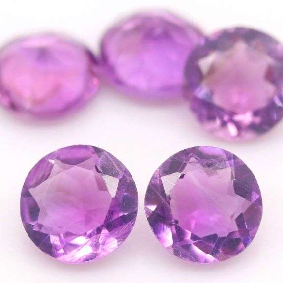 Glittering 16.24ct round cut Brazilian Amethyst set
