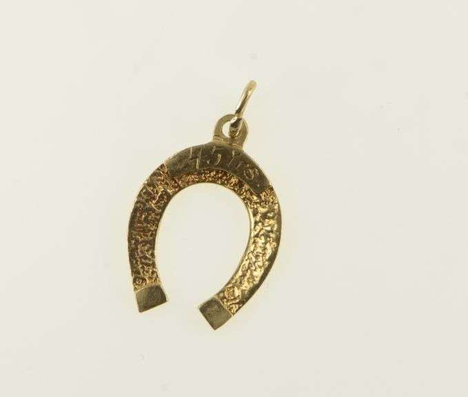 10K Yellow Gold 45 Years Engraved Horse Shoe Lucky Charm/Pendant