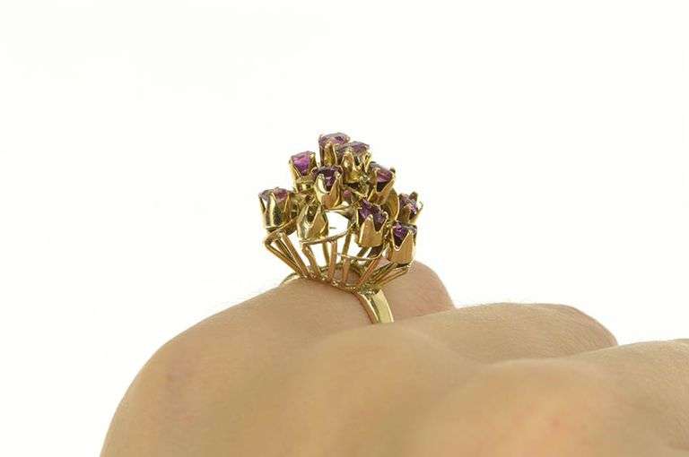 18K Yellow Gold 1960's Pink Sapphire Floral Cluster Cocktail Ring