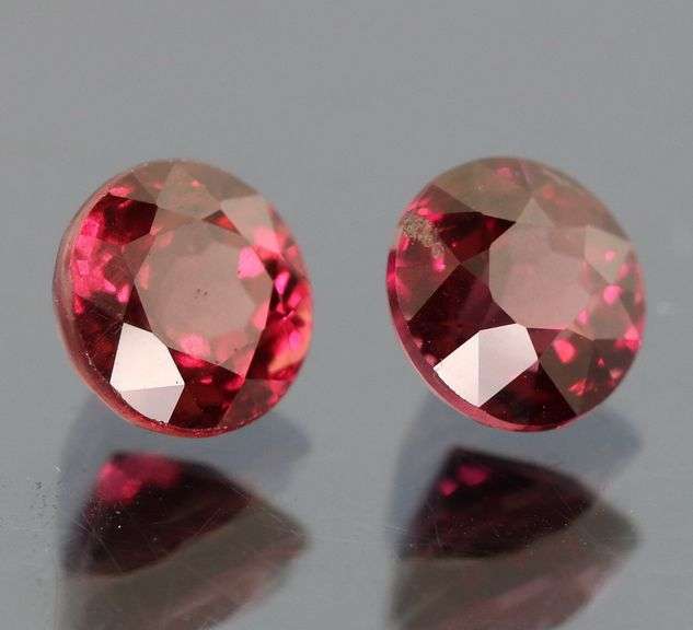 Cherry pink 2.71ct matched Rhodolite Garnet pair