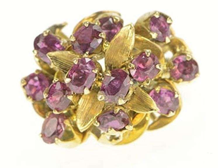 18K Yellow Gold 1960's Pink Sapphire Floral Cluster Cocktail Ring