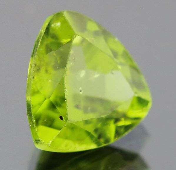 Brilliant green 3.18ct untreated Peridot