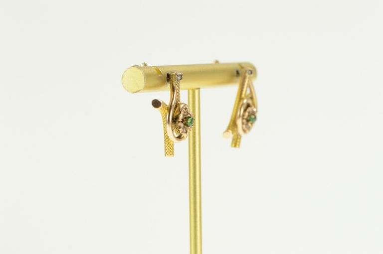 14K Yellow Gold Victorian Emerald Seed Pearl Flower Swirl Bar Earrings