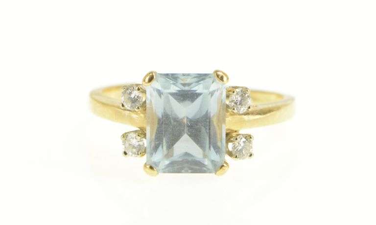14K Yellow Gold 2.57 Ctw Aquamarine Diamond Accent Statement Ring