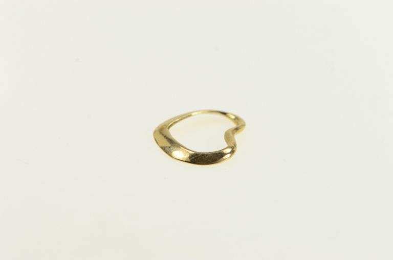 14K Yellow Gold Curvy Heart Love Symbol Romantic Pendant