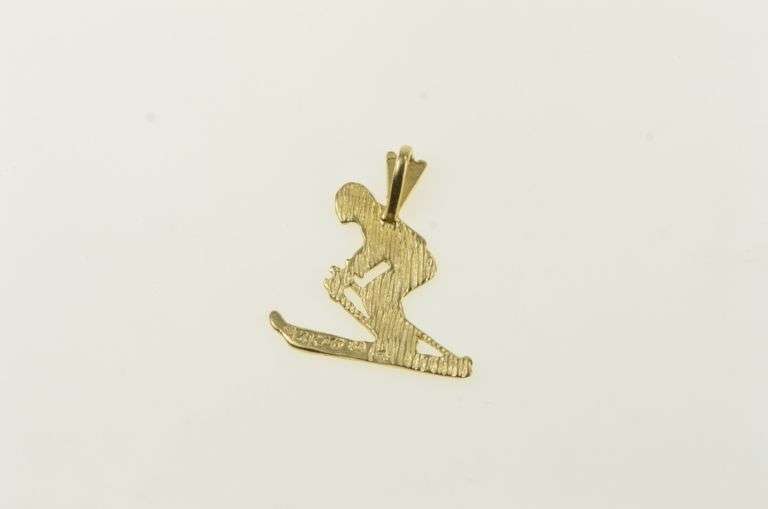 14K Yellow Gold Diamond Cut Skier Vintage Sprorts Charm/Pendant