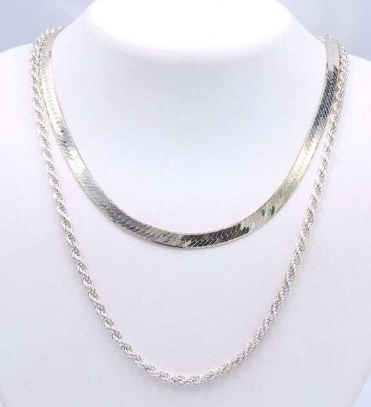 Lot of 2 sterling silver chains