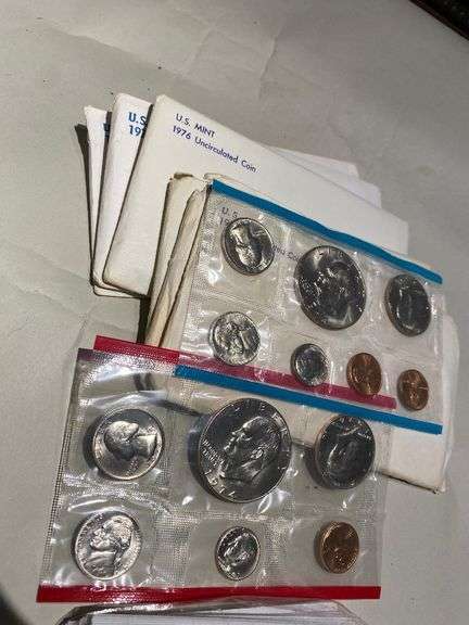 2 Each 1974 1976 1977 US Mint Sets
