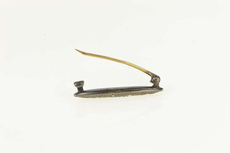14K Yellow Gold Victorian Enamel Forget Me Not Flower Pin/Brooch