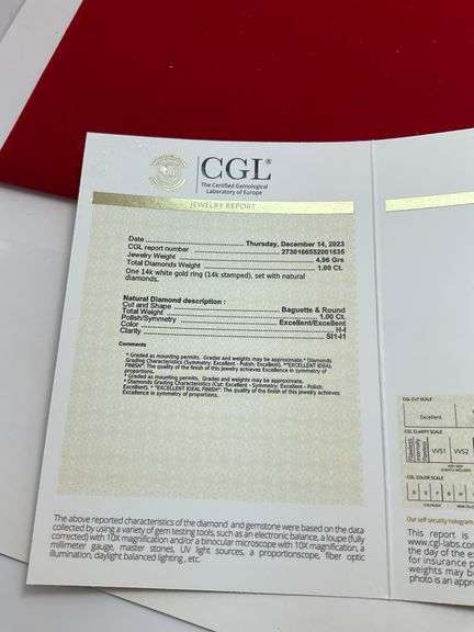 CERTIFIED 14K WHITE GOLD DIAMOND BAND.