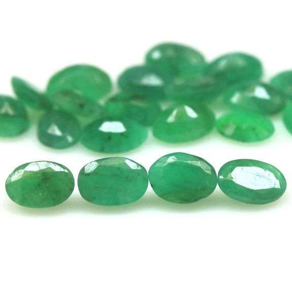 Heavy 6.84ct 20 piece Zambian Emerald set