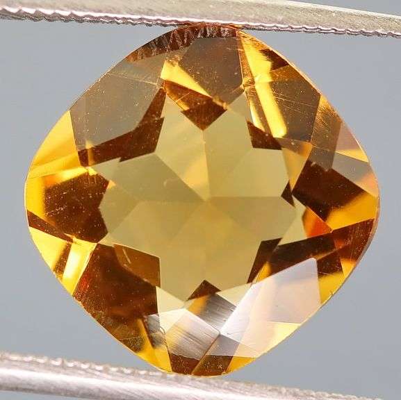 Rich 4.45ct 11mm golden Citrine