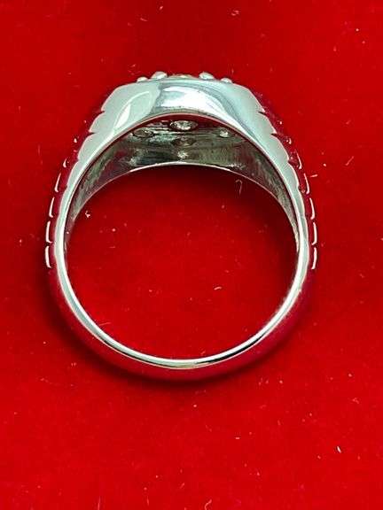 CERTIFIED BRAND NEW MEN'S DIAMOND RING. 1.60 CARAT