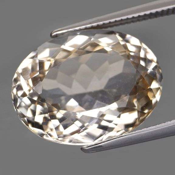 Captivating 9.89ct champagne Topaz