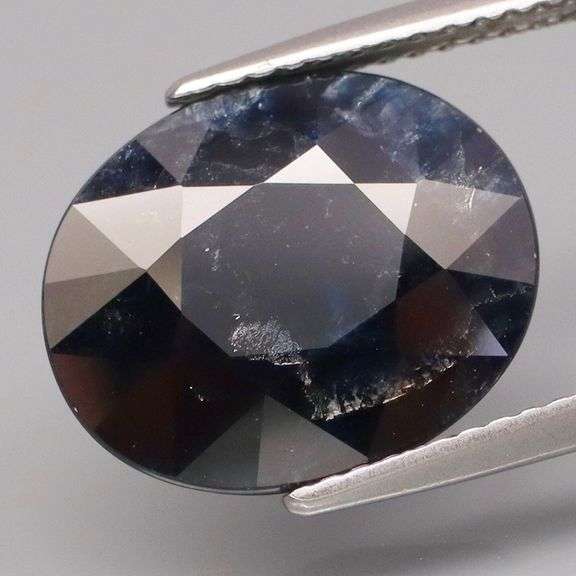 Dazzling 7.50ct midnight blue Sapphire -heated only