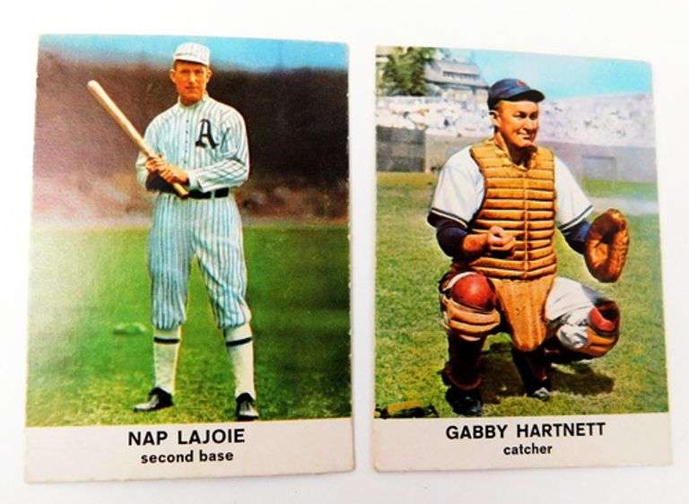 2 Golden Press 1963 Baseball Cards