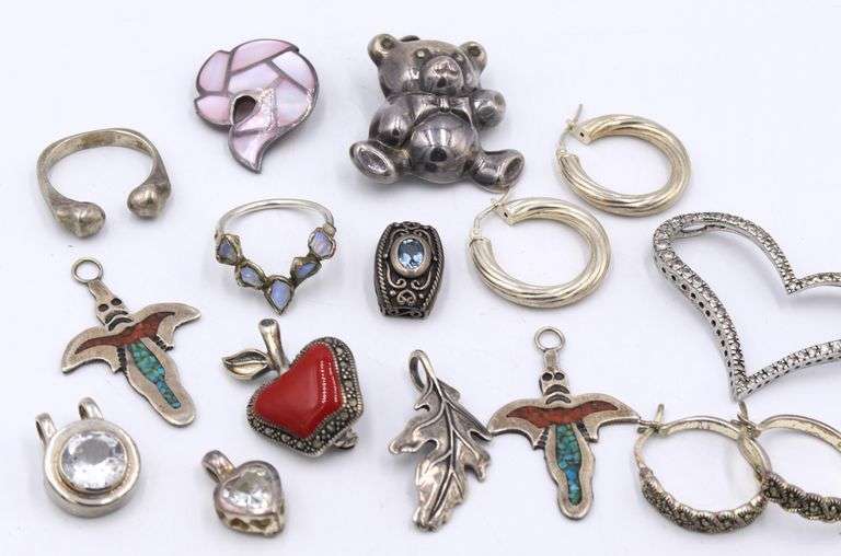 Group lot of vintage 925 sterling silver jewelry