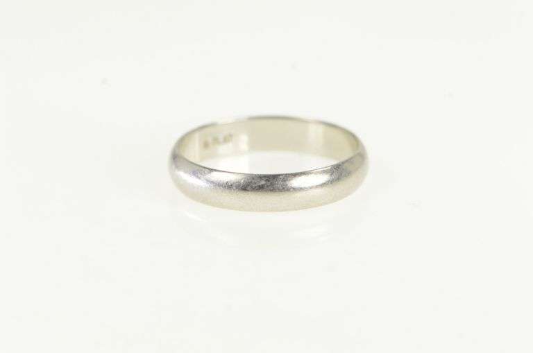 Platinum 4.0mm Rounded Classic Wedding Band Ring