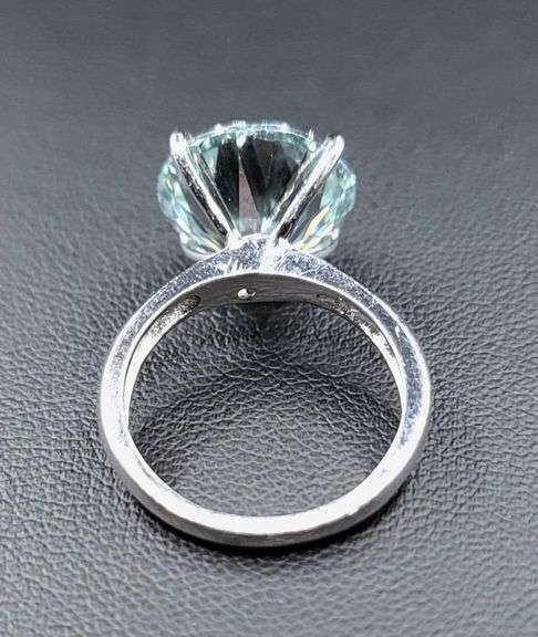Dazzling 7.75 Ct Vvs1 Ice Green Fire Moissanite 14 Kt White Gold Plated Ring