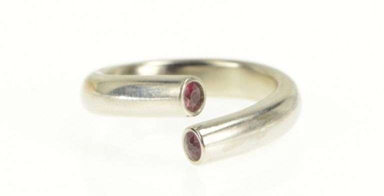Palladium 0.36 Ctw Natural Ruby Inset Wrap Design Ring