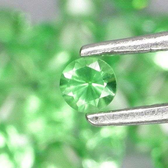 Rare 2.39ct untreated apple green Tsavorite set