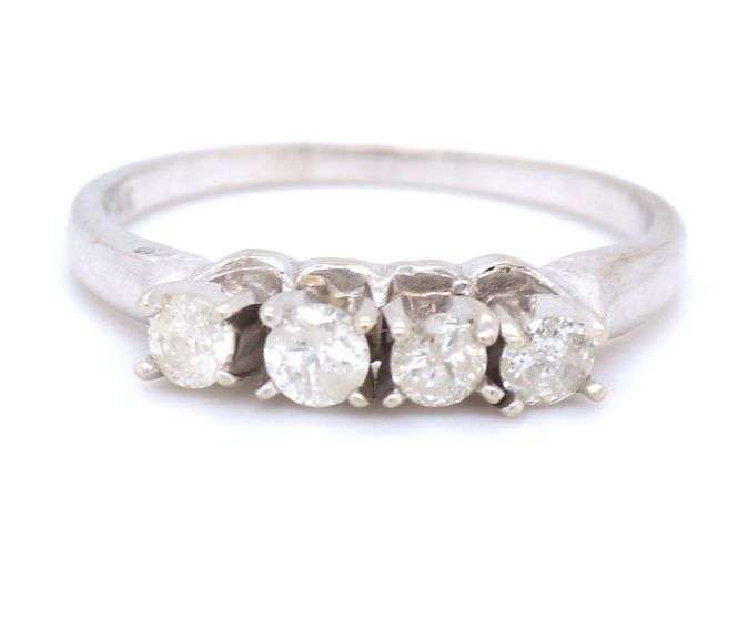 14kt White gold 1/4ct diamond band