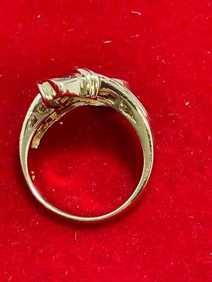 CERTIFIED BRAND NEW 14K YELLOW GOLD AND DIAMOND RING. 1.50 CARAT
