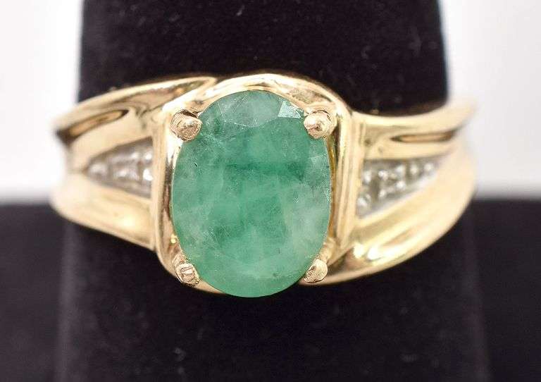 Amazing 10K Yellow Gold Emerald and Diamond Ring