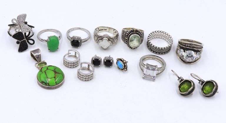 Group lot of vintage 925 sterling silver jewelry