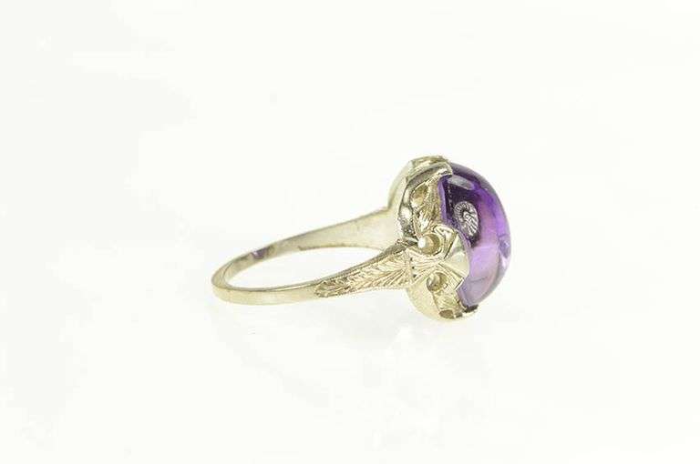 18K White Gold Art Deco Amethyst Filigree Engraved Elaborate Ring
