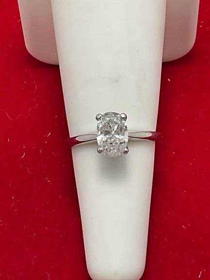 CERTIFIED 14K WHITE GOLD DIAMOND SOLITAIRE RING . 1.04 CARAT