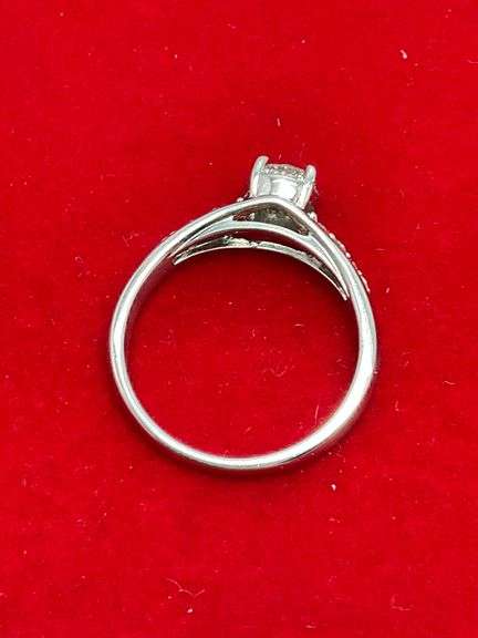CERTIFIED `14K WHITE GOLD DIAMOND RING