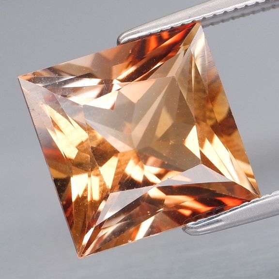 Sparkling 6.08ct champagne Imperial Topaz