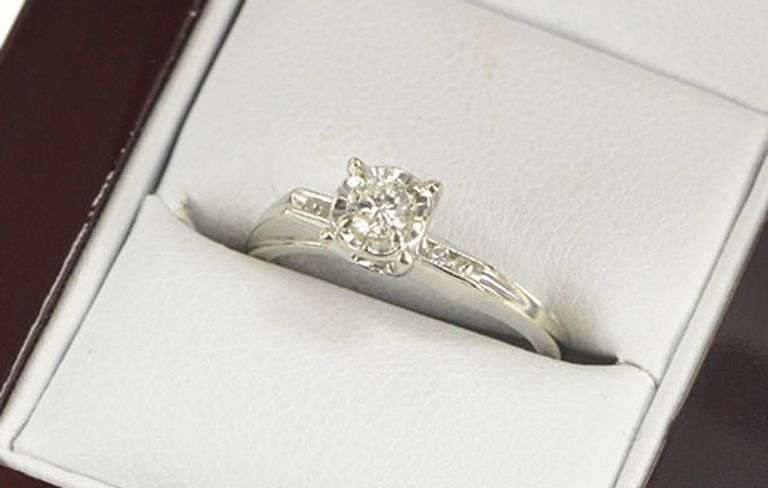 14K White Gold 0.20 Ctw Diamond Solitaire Classic Engagement Ring