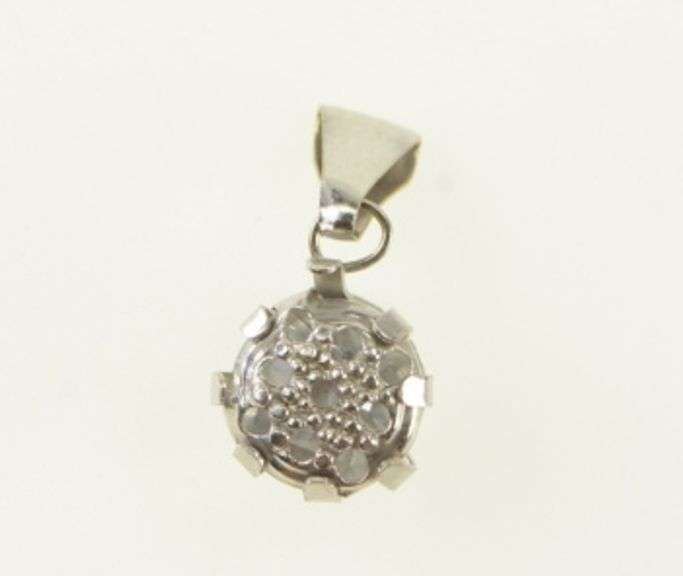 18K White Gold Vintage Round Cluster CZ Statement Charm/Pendant