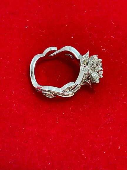 CERTIFIED BRAND NEW 14K WHITE GOLD DIAMOND RING