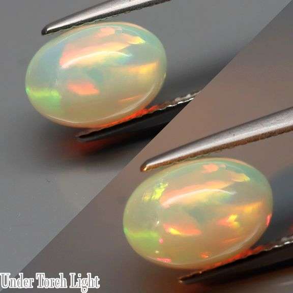 Vivid flashing unheated 2.22ct Jelly Opal