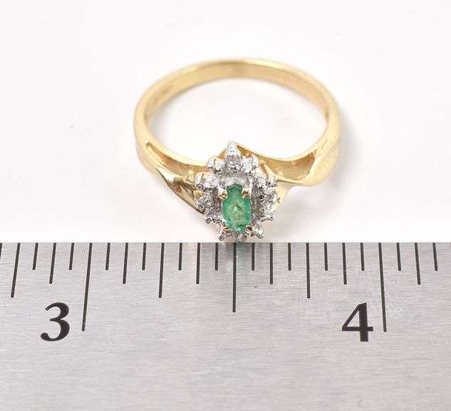 Beautiful 10K Yellow Gold Emerald and Diamond Ring