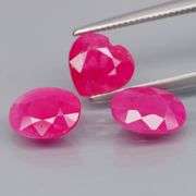 Fantastic 3.46ct HEATED ONLY Ruby set