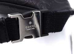 Gucci unisex Street style plain leather logo Clucth