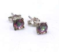 2 Pairs of stud earrings and ring in 925 sterling silver