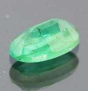 Glowing green! 1.86ct Zambian Emerald