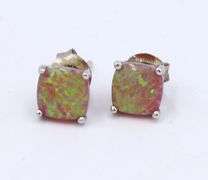 2 Pairs of stud earrings and ring in 925 sterling silver