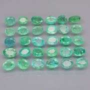 Vivid! Top green 5.75ct Colombian Emerald set