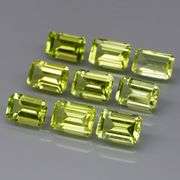 Vibrant 5.59ct Peridot set