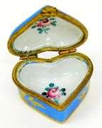 Vintage Handpainted French Heart Trinket Box