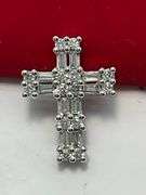 BRAND NEW 14K WHITE GOLD DIAMOND CROSS PENDANT
